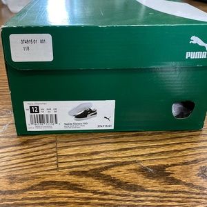 Puma suede classic XXI size 12 like new extra laces